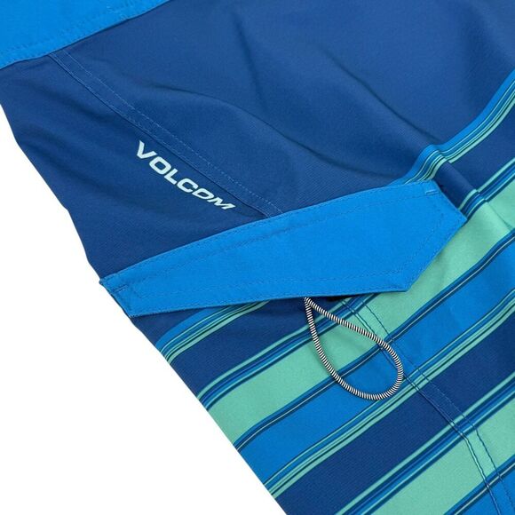 NWT Volcom Men's Lido Liney Mod-Tech Boardshorts Striped Deep Water Size 38 - Picture 7 of 12